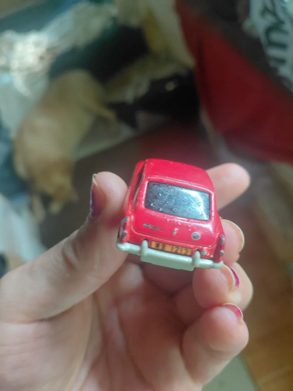 1:64 scale red Matchbox 1971 MGB GT Coupe diecast model